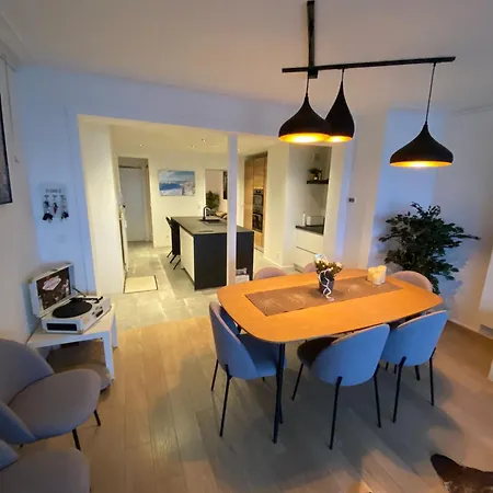 Spacious With Sea View Appartement *